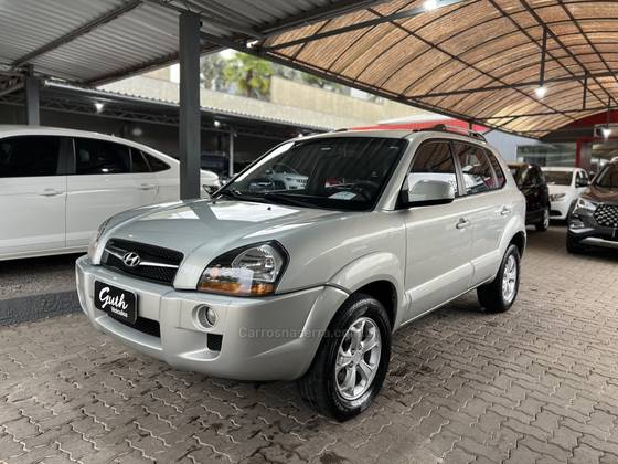 HYUNDAI TUCSON 2.0 MPFI GLS 16V 143CV 2WD FLEX 4P AUTOMÁTICO